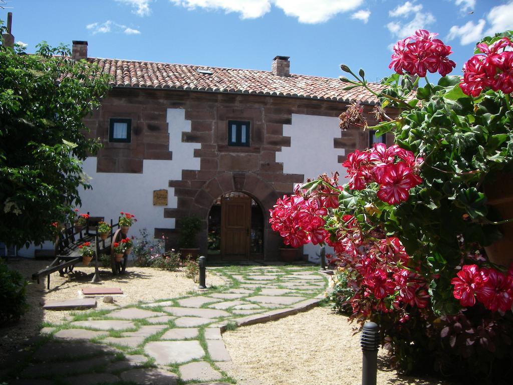 La Casa De Las Brujas Hotell Barrio  Exteriör bild